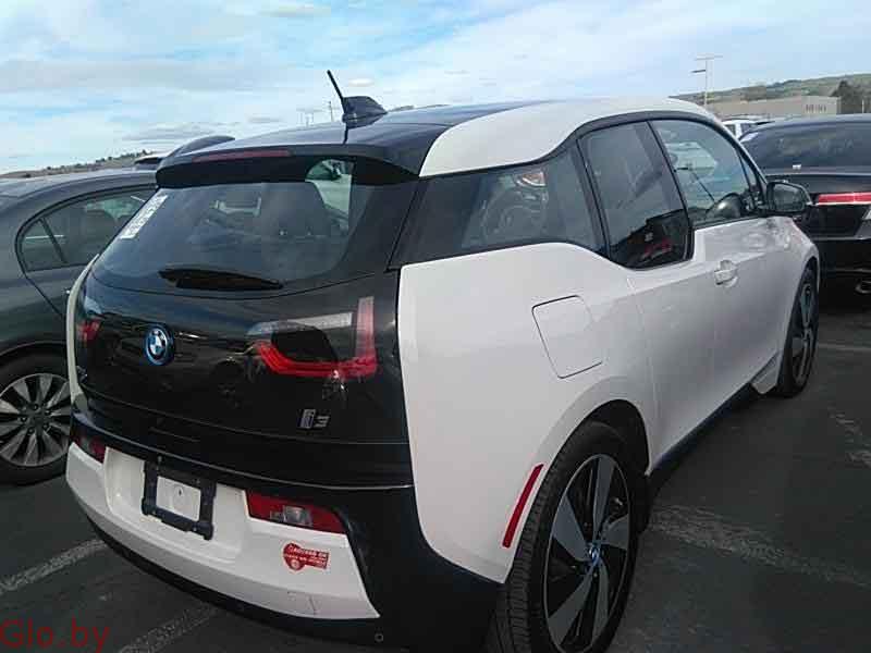 BMW электро-бензиновый, черно-белый
