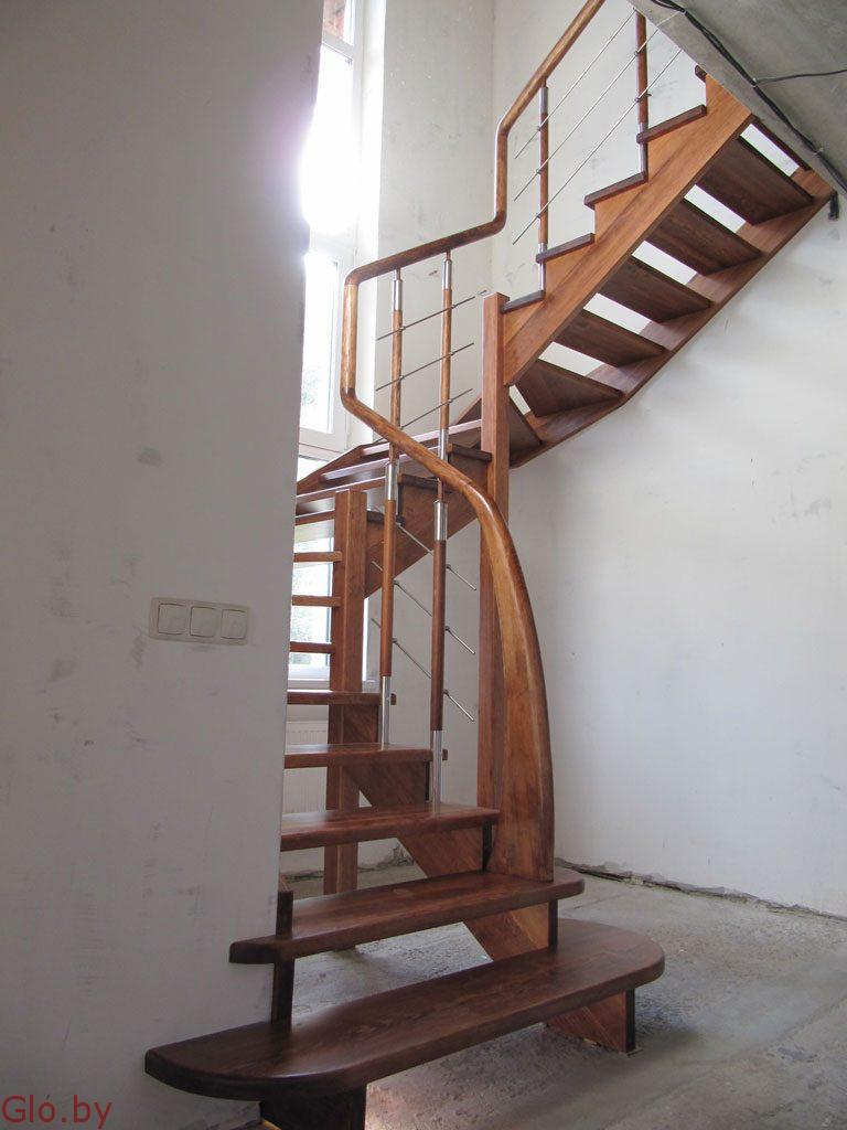 Изготовим деревянные ограждения лестниц по доступным ценам