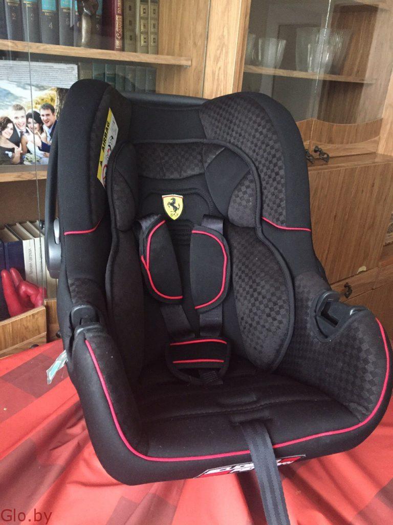 Продам Детское Автокресло Ferrari